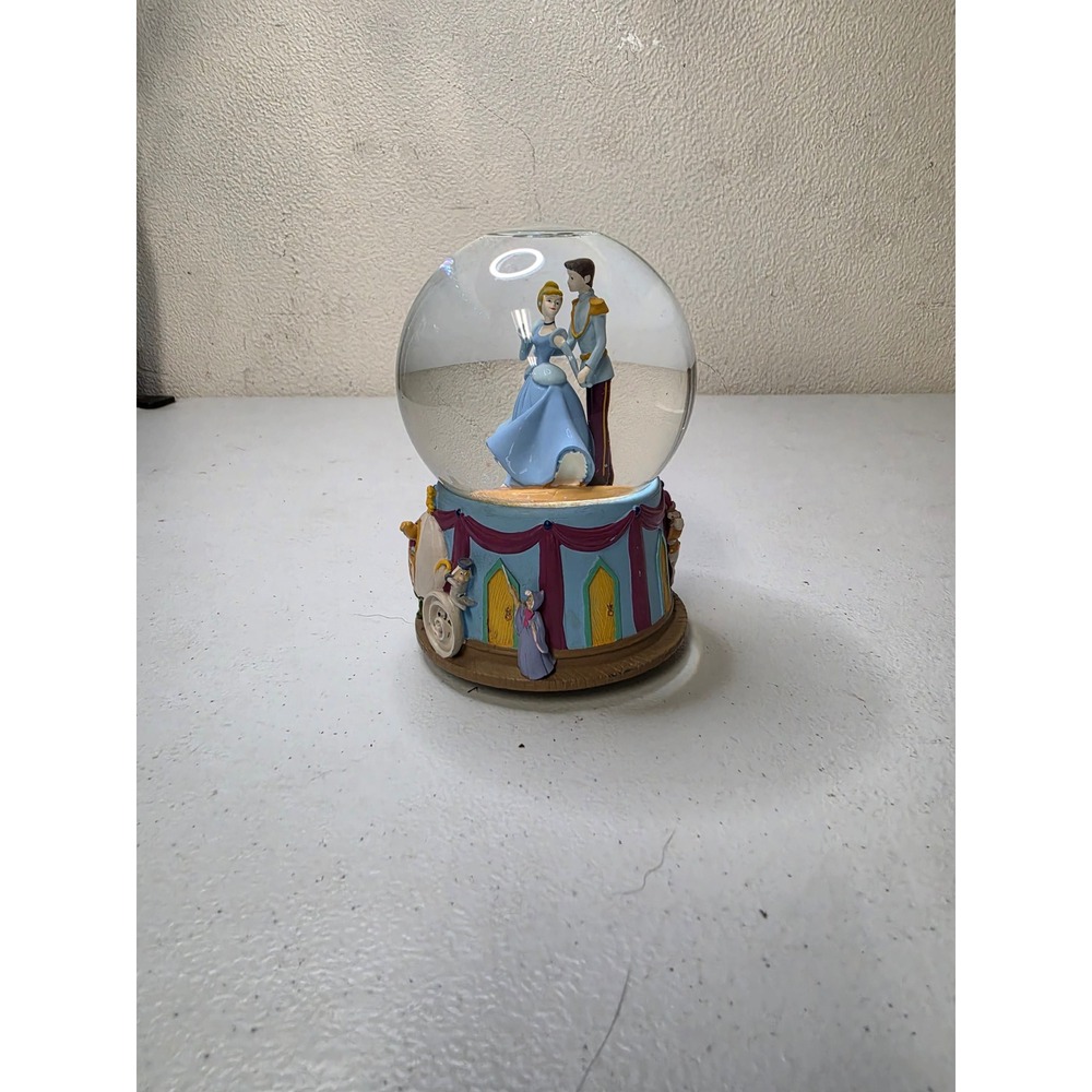 Disney Cinderella Prince Charming Musical Snow Globe Enesco I Love You Truly